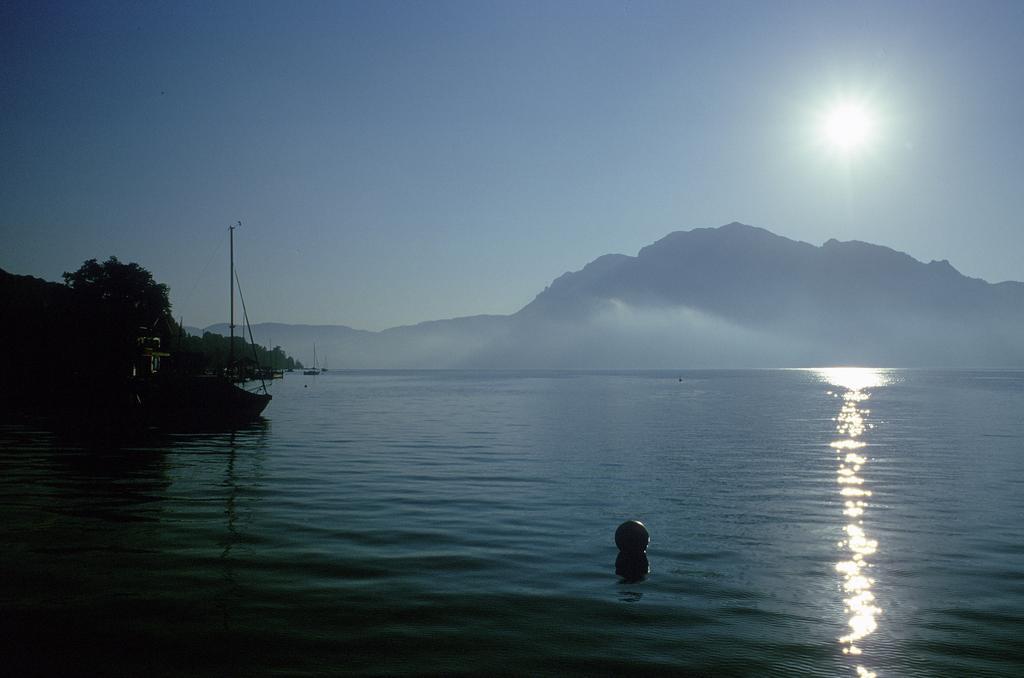 Hotel Haus Gruber Attersee Esterno foto